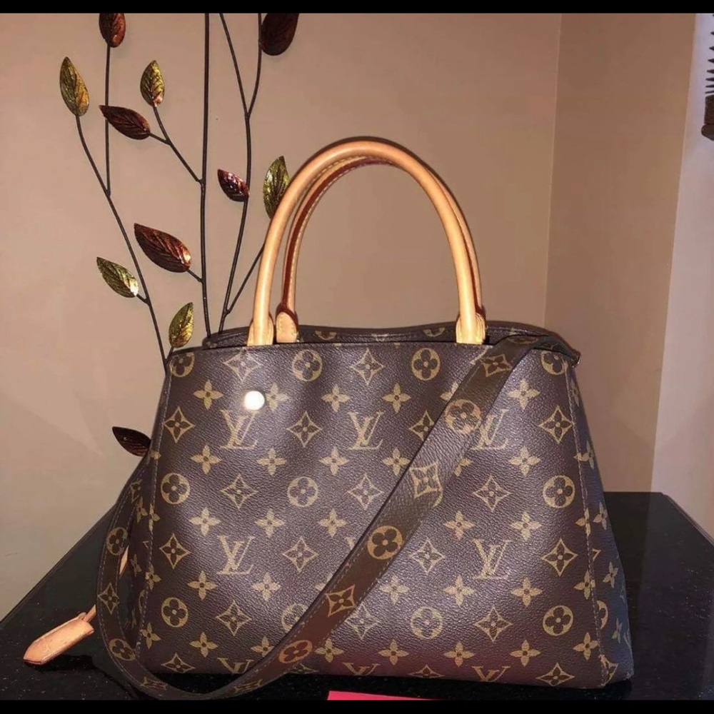 Louis Vuitton Montaigne MM